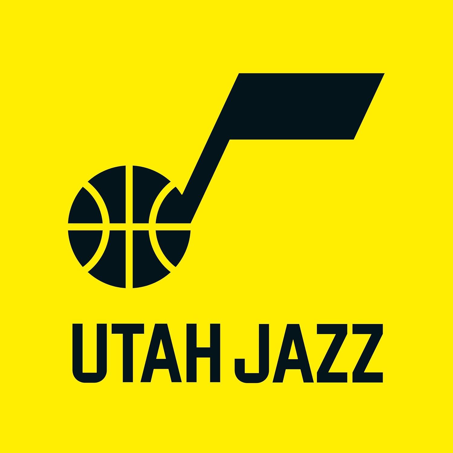 imageHolloway NBA Classic Hoodie Comfortable Pullover with Team Logo Perfect for Game Day and CasualMulti